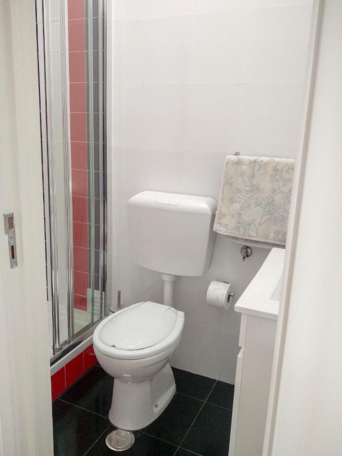 Casa Da Tia Adozinda Apartment Lisbon